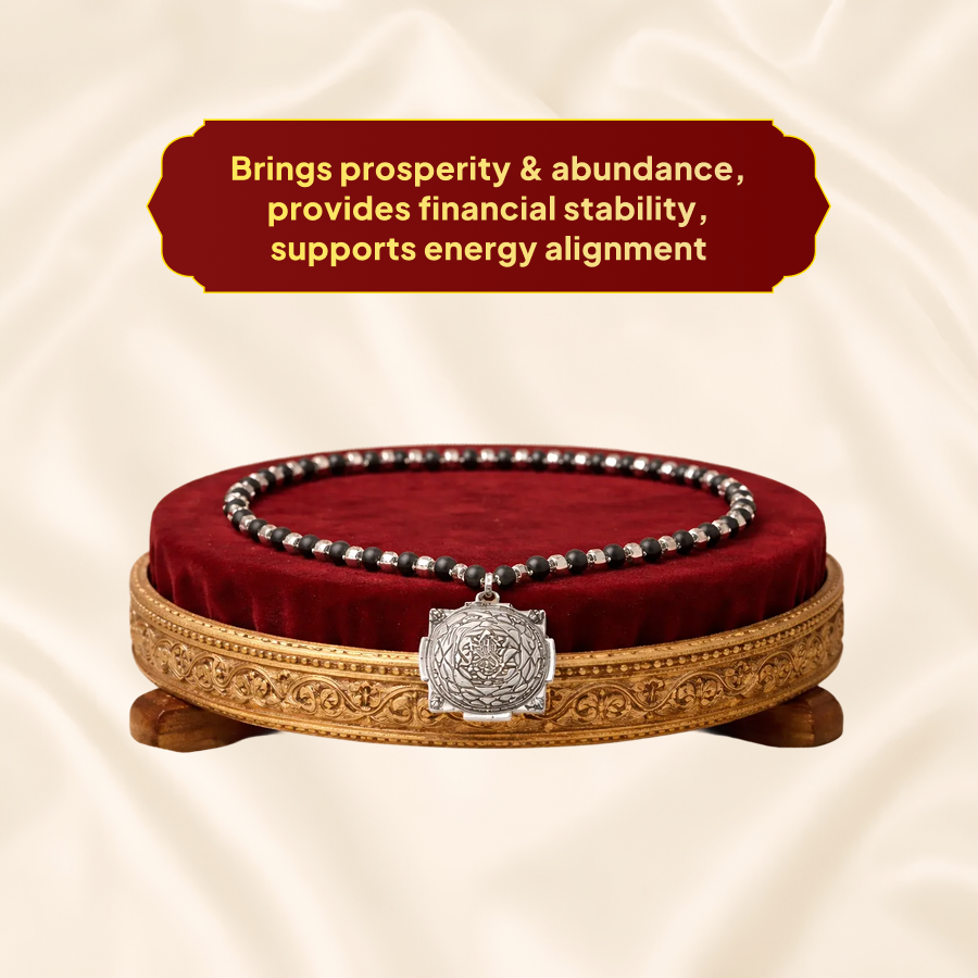 Karungali Silver Cap Mala with Shri Yantra Pendant